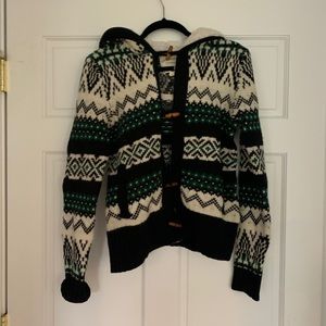 Aspen Toogle Sweater with Fleece